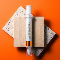 Сыворотка-крем для кожи вокруг глаз с ретинолом, витаминами, астаксантином, коллагеном MEMOTO OMOI EYES All In One Essence Retinol&Vitamin, 11 г