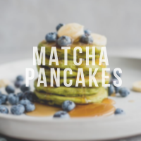 Панкейки с чаем матча