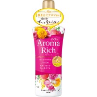 Кондиционер для белья Aroma Rich Scarlett, 520 мл Япония