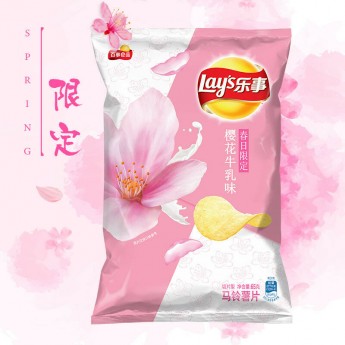 Чипсы Lays со вкусом Сакуры, 65г, Китай