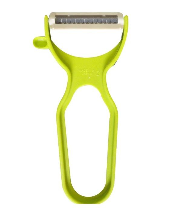 Японская овощечистка зеленая Daiso