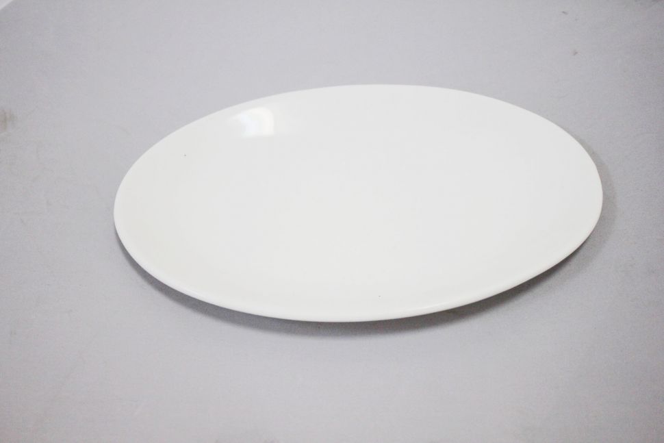 Тарелка овальная