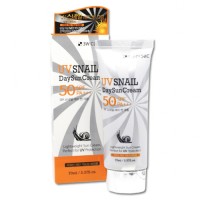 Дневной солнцезащитный крем SPF 50 с экстрактом улитки 3W Clinic UV Snail Day Sun Cream, 70г