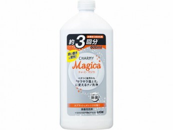 Пенящееся средство для мытья посуды Lion Charmy Magica сочный апельсин, 570мл