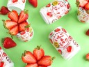Клубничный напиток со сливками негазированный Sangaria Strawberry & Milk,, 275мл Япония