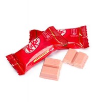 Японский Кит-Кат с клубникой Nestle Japan KitKat, 12шт по 11.3г