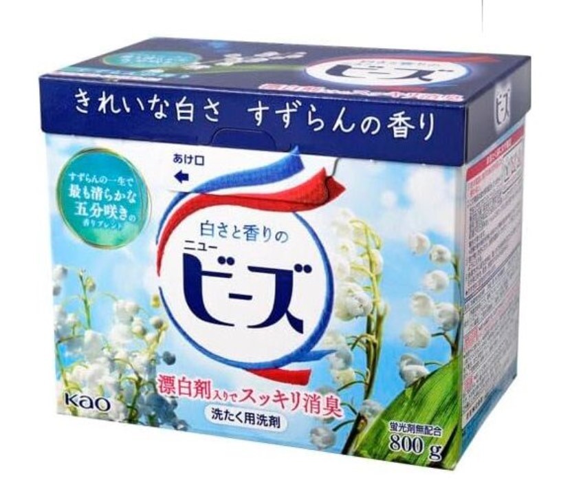 Стиральный порошок с освежающим ароматом ландыша с отбеливающим эффектом, 800г, Япония
