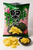 Чипсы Calbee Катаагэ ЯкиНори морские водоросли из моря Ариаке, 65г, Япония