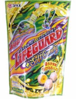 Жевательная конфета Корис "Спасатель" со вкусом медового энергетика Coris Lifeguard, 37.2 г, Япония