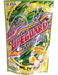 Жевательная конфета Корис "Спасатель" со вкусом медового энергетика Coris Lifeguard, 37.2 г, Япония