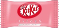 Японский Кит-Кат с клубникой Nestle, 1 штука (мини)