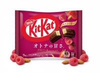 Японский Кит-Кат Нестле со вкусом малины, клубники и орехов, лимитированная коллекция, Nestle Japan, 112 г., Япония