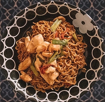 Японская лапша б/п Якисоба с овощным соусом Sunaoshi , 82г Япония