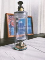 Бутылка Тоторо с игрушкой внутри и на крышке, Стекло