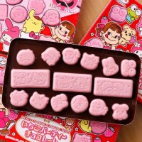 Молочный шоколад с клубничным вкусом Fujiya, 15 шт, 40 г