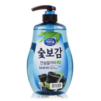 Средство для мытья посуды, овощей и фруктов с древесным углем Mukunghwa, 750г